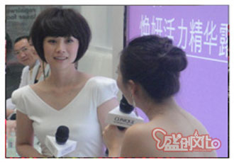      倩碧明星見(jiàn)面會(huì)