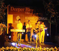 草夜集樂(lè)隊(duì)