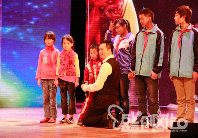 溫兆倫南充歌友會(huì)